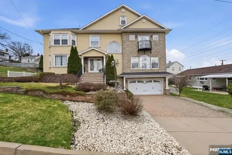 138 Spatz Avenue Nutley NJ 07110