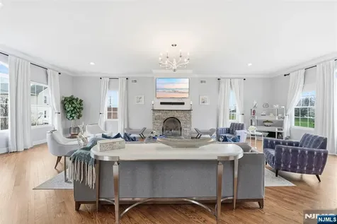 138 Spatz Avenue Nutley NJ 07110