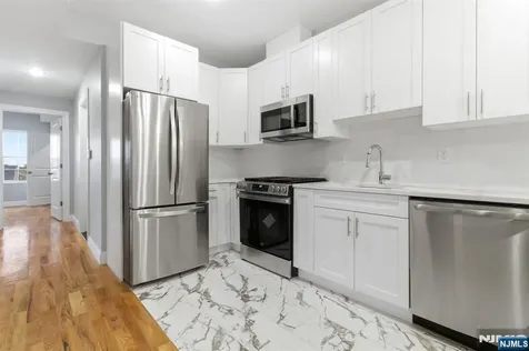 510 S 15th Newark NJ 07103