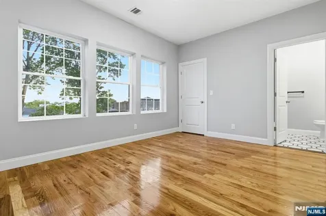510 S 15th Newark NJ 07103
