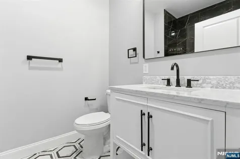 510 S 15th Newark NJ 07103