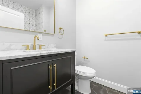 510 S 15th Newark NJ 07103