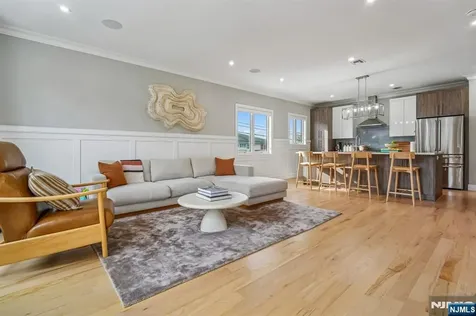 305 8th Street Fairview NJ 07022