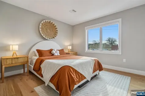 305 8th Street Fairview NJ 07022