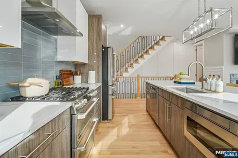 305 8th Street Fairview NJ 07022