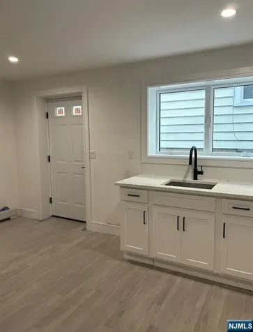 529 Lincoln Street Palisades Park NJ 07650
