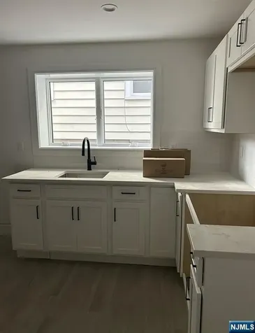 529 Lincoln Street Palisades Park NJ 07650