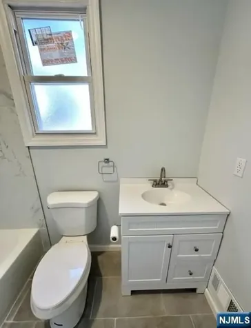 105 7th Street Newark NJ 07107
