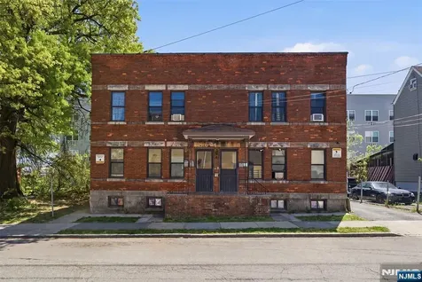 294-300 Governor Street Paterson NJ 07501