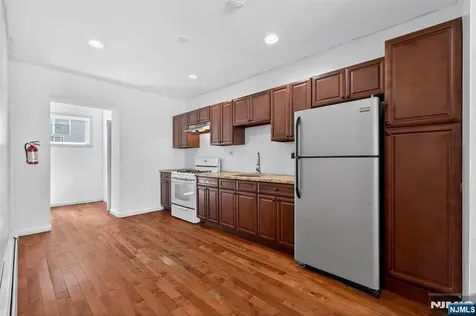 294-300 Governor Street Paterson NJ 07501