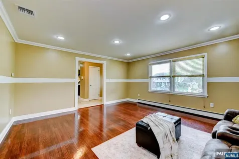 6 Linda Street Par-troy Hills Twp. NJ 07054
