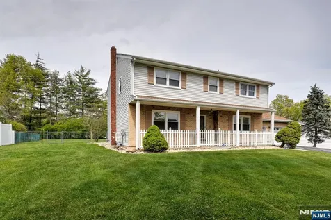 6 Linda Street Par-troy Hills Twp. NJ 07054