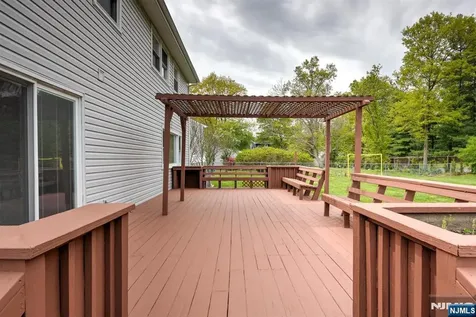 6 Linda Street Par-troy Hills Twp. NJ 07054