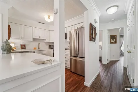 22 Eakens Court Mahwah NJ 07430