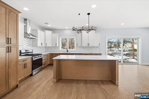 34 Zazzetti Street Waldwick NJ 07463