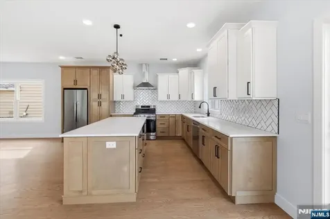 34 Zazzetti Street Waldwick NJ 07463