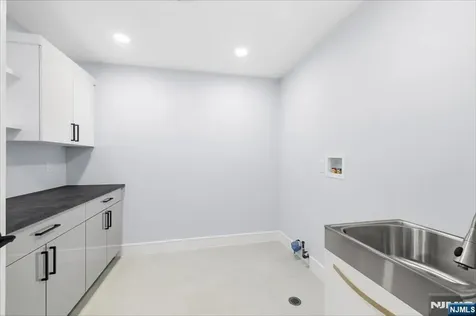 34 Zazzetti Street Waldwick NJ 07463