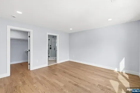 34 Zazzetti Street Waldwick NJ 07463