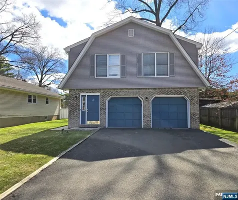 71 Wyandotte Avenue Dumont NJ 07628