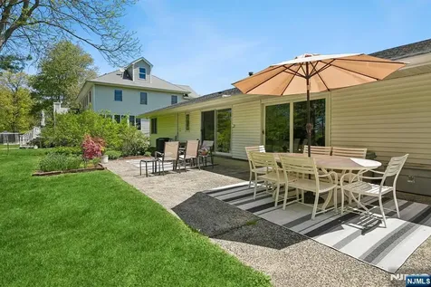 17 Tyndall Road South Brunswick NJ 08824