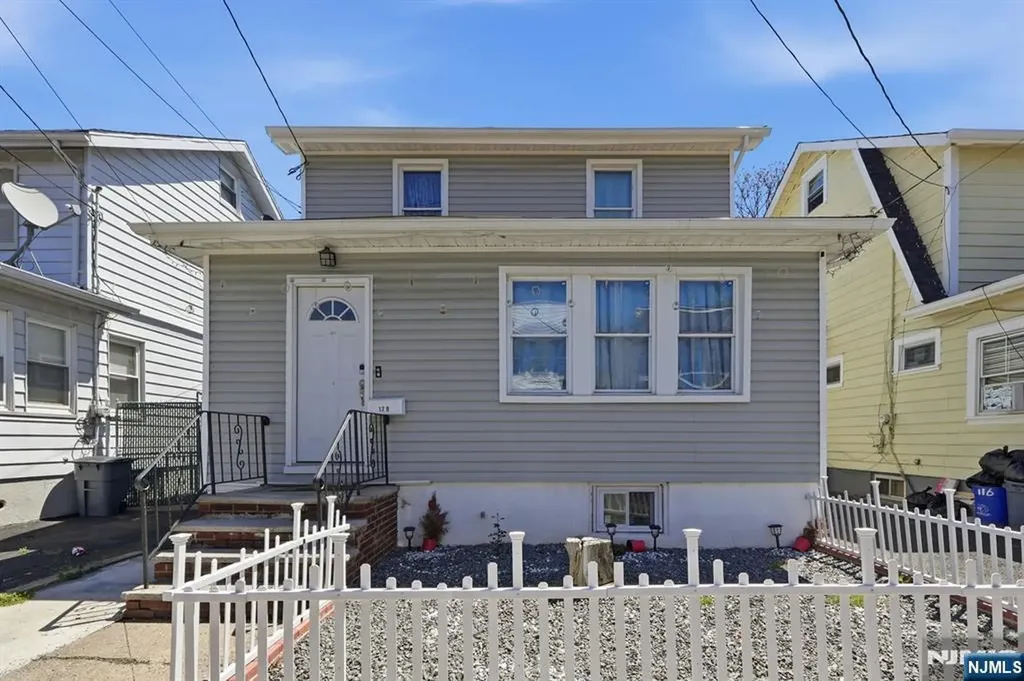 130 Carolina Avenue Newark NJ 07106