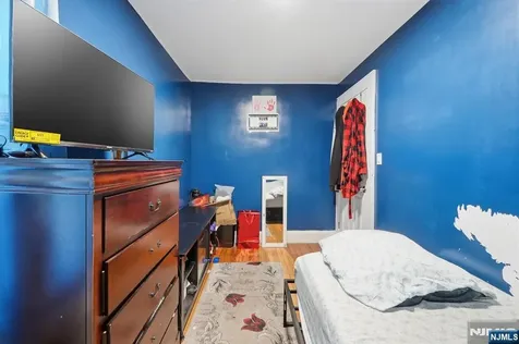 130 Carolina Avenue Newark NJ 07106