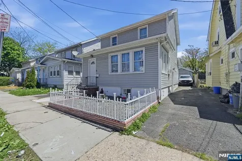 130 Carolina Avenue Newark NJ 07106