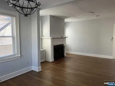 212 Walton Street Ridgewood NJ 07450
