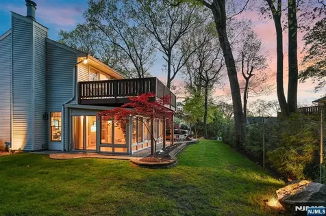 27 Pennsylvania Avenue Montvale NJ 07645