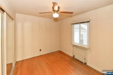 10 Williamson Place Fair Lawn NJ 07410