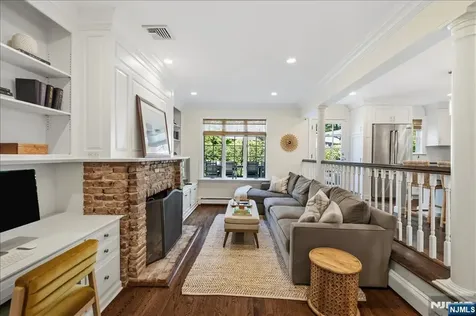 138 Melrose Place Ridgewood NJ 07450