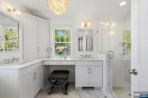 138 Melrose Place Ridgewood NJ 07450
