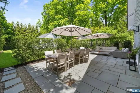 138 Melrose Place Ridgewood NJ 07450