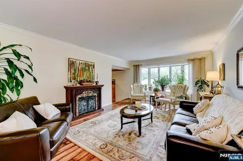 52 Ashburn Road Wayne NJ 07470