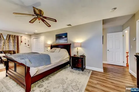 52 Ashburn Road Wayne NJ 07470