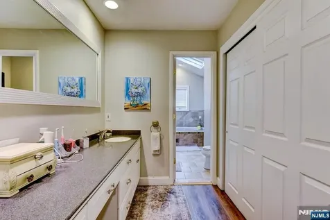 52 Ashburn Road Wayne NJ 07470