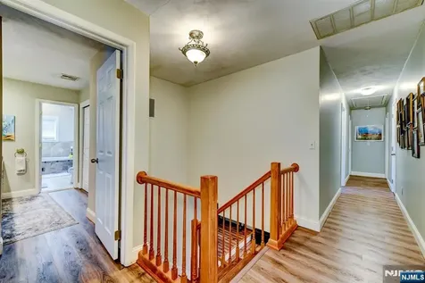 52 Ashburn Road Wayne NJ 07470