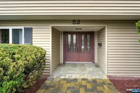 52 Ashburn Road Wayne NJ 07470