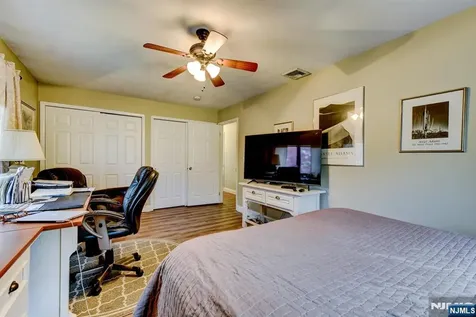 52 Ashburn Road Wayne NJ 07470