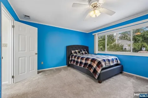 80 Lexington Lane Wayne NJ 07470