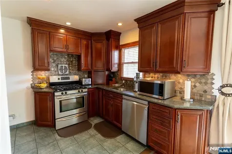 93 Brighton Road Clifton NJ 07012
