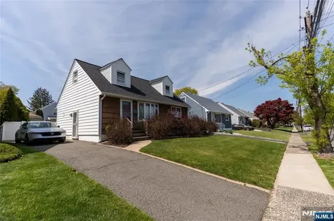 93 Brighton Road Clifton NJ 07012
