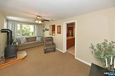 409 Walnut Street Twp Of Washington NJ 07676
