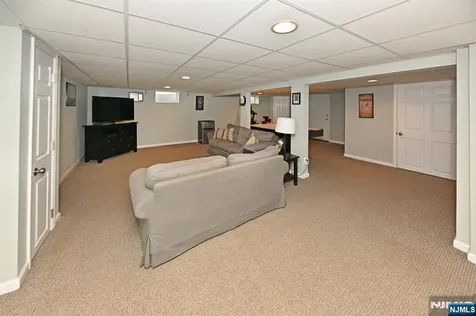 409 Walnut Street Twp Of Washington NJ 07676