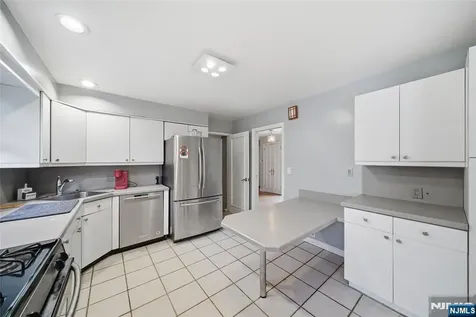 182 Pascack Avenue Emerson NJ 07630
