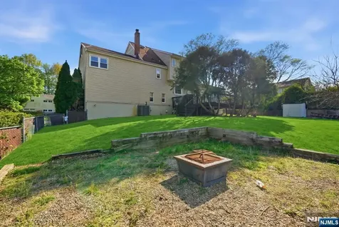 182 Pascack Avenue Emerson NJ 07630