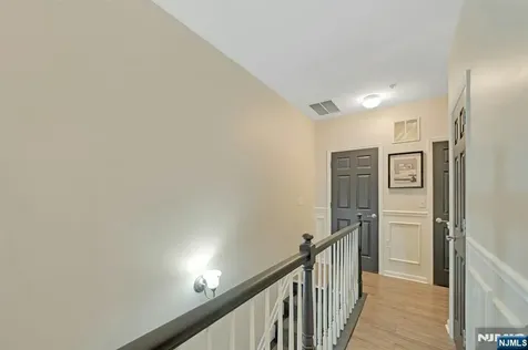 1 Clover Lane Garfield NJ 07026