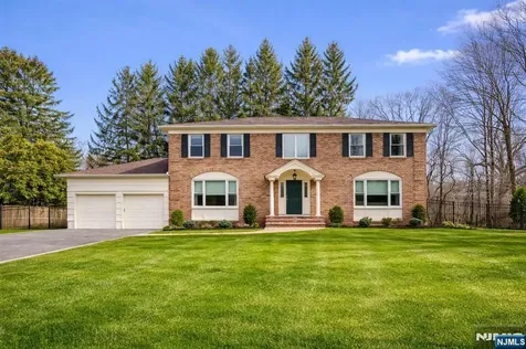 2 Barnstable Court Morris Township NJ 07960