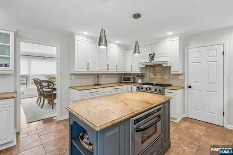 2 Barnstable Court Morris Township NJ 07960