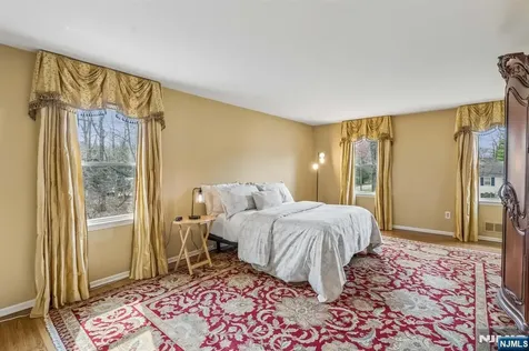 2 Barnstable Court Morris Township NJ 07960